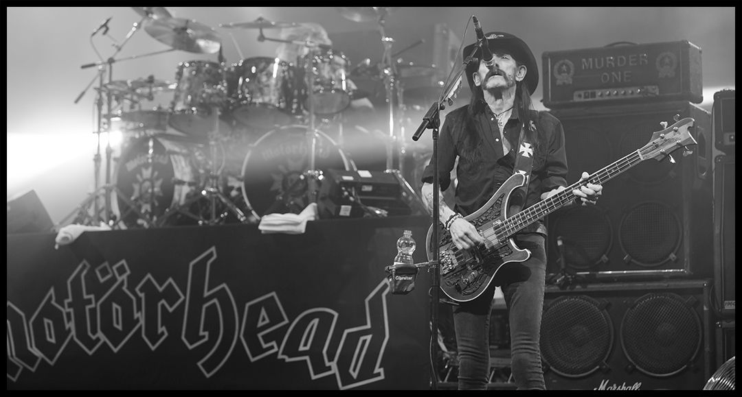 Hardrocklegende Lemmy Kilmister gestorben: “Spielt Motörhead laut”