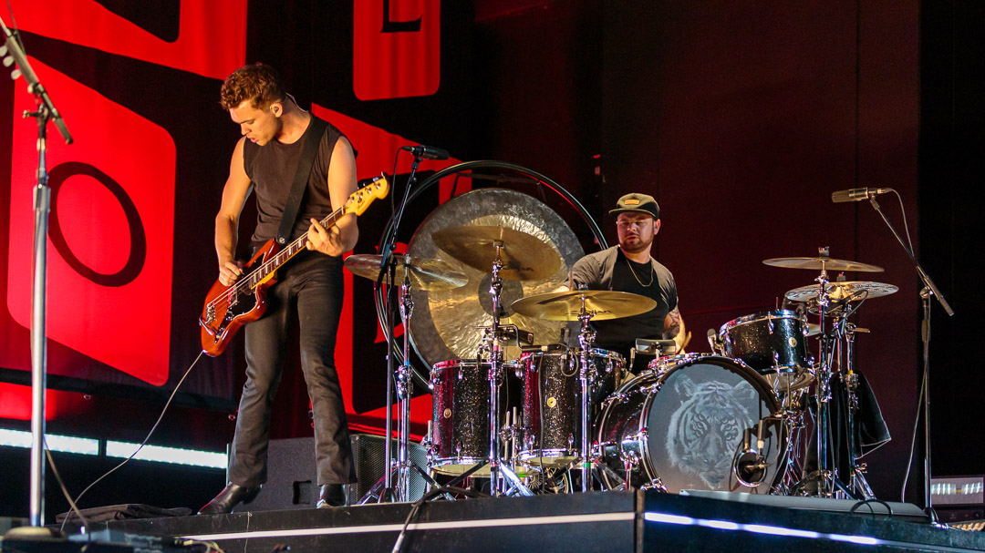 Royal Blood in Wiesbaden: Zwei Mann erfreuen mit großem Sound