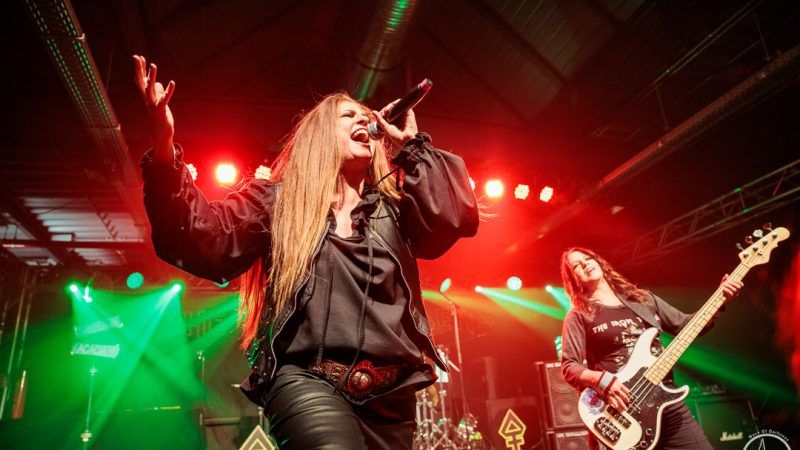 Rocken wie die Originale: The Iron Maidens begeistern in Bensheim