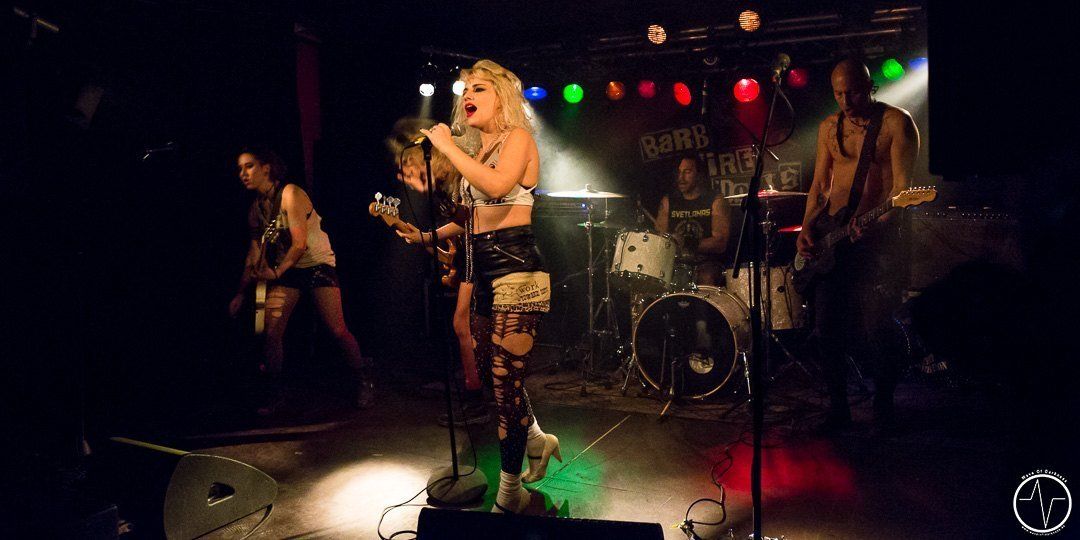 Wiesbaden: Sexy Punkrock mit den Barb Wire Dolls in der Kreativfarbrik